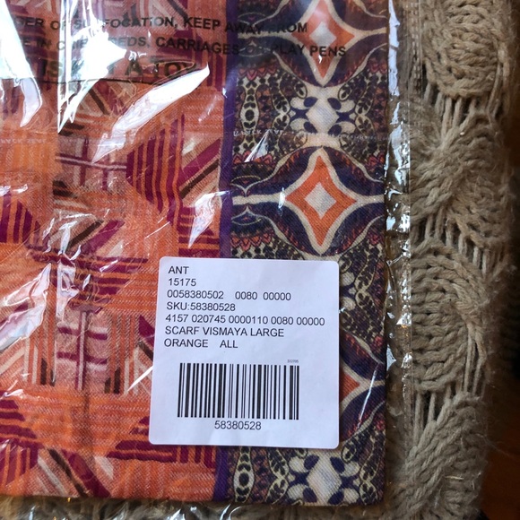 *HOST PICK* Beautiful Bandana Scarf *NEW* - Picture 6 of 6